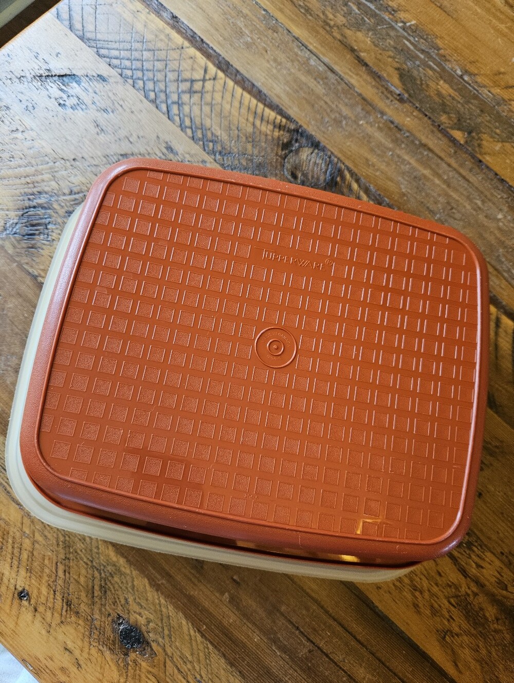 Vintage Tupperware Marinating Container - Picture 5 of 6